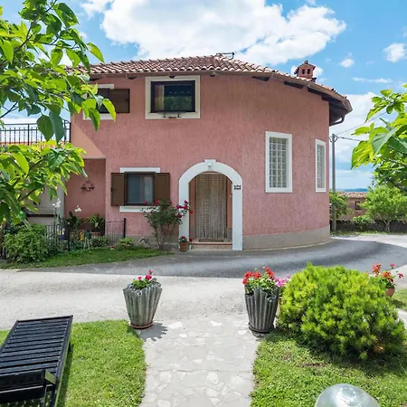 Prázdninový dům Pet Friendly In With Kitchen Buzet